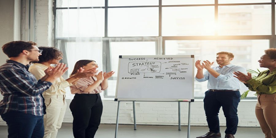 10 Compensation Management Strategies for Leaders