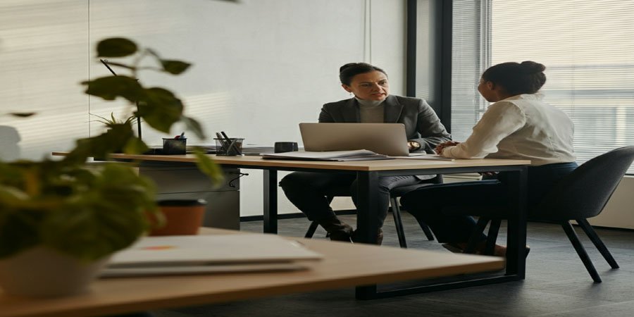 10 Team Building Activities for New Employees