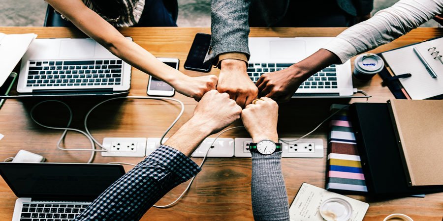 12 Amazing 5 Minute Team Building Games for Employees